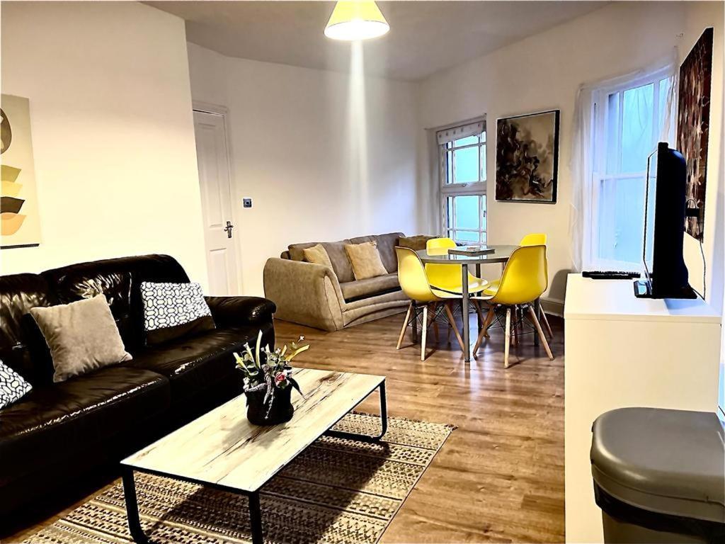 Yeovil Apartments 외부 사진